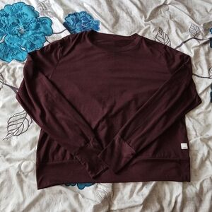 Vuori Women's Daydream Crew in Ruby Heather